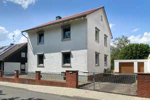 Freistehendes Einfamilienhaus in familienfreundlicher Lage mit Raum zum Leben und Gestalten! – Darmstadt-Dieburg (Kreis) – Vorschaubild 1