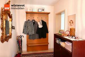 Zweifamilienhaus mit Einliegerwohnung und drei Garagen in Glatten in bester Aussichtslage. – Die vollständige Adresse der Immobilie erhältst du vom Anbieter., 72293 Glatten – Vorschaubild 7