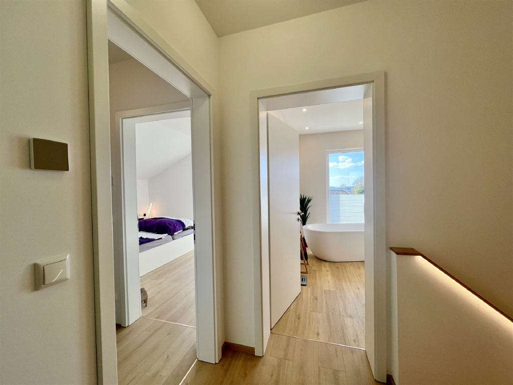 Immobilie in Herdwangen-Schönach - Mit diesem Haus geht Ihr Traum in Erfüllung - nur 2 km von Pfullendorf  - Bild 3