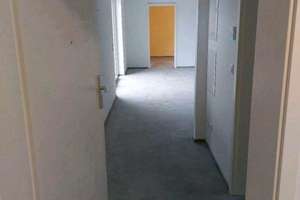 Kuschlige gehobene 2 1/2 Raum Wohnung mit schönem riesigen Balkon ca. 10 m2 – Die vollständige Adresse der Immobilie erhältst du vom Anbieter., 39112 Sudenburg, Magdeburg – Vorschaubild 39