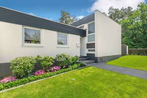 Direkt einziehen und wohlfühlen - Vollständig sanierter Bungalow in Stein