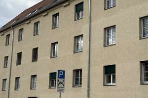 Maisonette mit Balkon und Ankleide – Stilvolles Wohnen im Dachgeschoss von Leipzig-Kleinzschocher – Die vollständige Adresse der Immobilie erhältst du vom Anbieter., 4229 Kleinzschocher, Leipzig – Vorschaubild 2