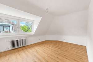 BESTE LAGE MANNHEIMS: 2-Zi Wohnung im Dachgeschoss