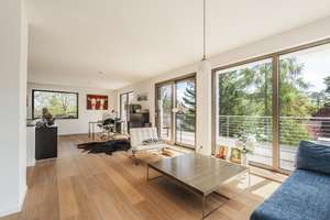 Exclusive villa featuring state-of-the-art technology and spacious rooms – Die vollständige Adresse der Immobilie erhältst du vom Anbieter., 14532 Kleinmachnow – Vorschaubild 25
