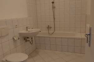 Ruhige Lage!  Neu sanierte 2 Zimmer Wohnung im 1. Obergeschoß ab sofort zu vermieten! – Heinz-Bongartz-Str. 12, 1239 Lockwitz, Dresden – Vorschaubild 7