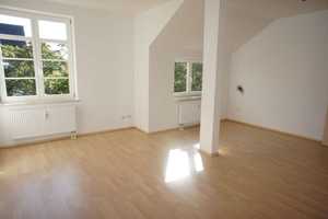 Frei ab 1.5.25 - Dachgeschoss-Whg. mit Terrasse u. Bad mit Fenster – Clausstraße 112, 9126 Chemnitz – Vorschaubild 1