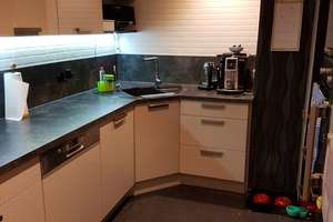 Helle 4-Zimmer Wohnung mit Balkon im 3. OG in Würzburg-Heuchelhof – Die vollständige Adresse der Immobilie erhältst du vom Anbieter., 97084 Heuchelhof, Würzburg – Vorschaubild 2