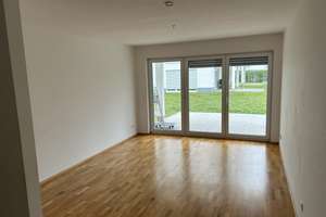 Exklusive 4-Zimmer-Wohnung mit gehobener Innenausstattung mit EBK in Wiesbaden