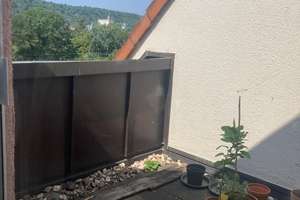 Helle Maisonette-Wohnung mit EBK & Terrasse – Supermarkt im Haus, Bahnhof & Flughafenbus in der Nähe – Die vollständige Adresse der Immobilie erhältst du vom Anbieter., 70329 Obertürkheim (Ortsteil), Stuttgart – Vorschaubild 11