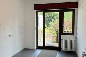 BONN OBERKASSEL freist. Einfam. Haus mit ca. 200 m² Wfl., 841 m² GrSt. Keller, Garage, Baugrundstück – Die vollständige Adresse der Immobilie erhältst du vom Anbieter., 53227 Oberkassel, Bonn – Vorschaubild 15