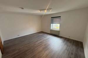 Teilweise renoviert! 2 Zimmer-Dachgeschosswohnung in Vohwinkel – Möbecker Straße 19, 42327 Elberfeld West, Wuppertal – Vorschaubild 7