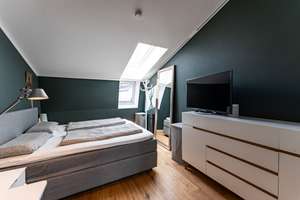 Neuwertige DG-Wohnung mit Terrasse und offenem Grundriss – Die vollständige Adresse der Immobilie erhältst du vom Anbieter., 80634 Neuhausen, München – Vorschaubild 17