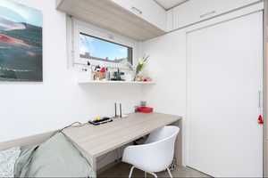 Modern möbliert | TG-Stellplatz | 10 Min. zu AUDI uvm. – Regensburger Straße 41a, 85055 Ingolstadt – Vorschaubild 4