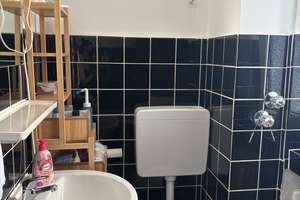 Untermiete bis 15. Oktober 2026: 2-Zimmer-Wohnung in Top-Lage in Düsseldorf-Golzheim – Die vollständige Adresse der Immobilie erhältst du vom Anbieter., 40476 Golzheim, Düsseldorf – Vorschaubild 16