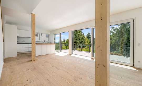 Bieterverfahren: Erstbezug! Exklusives und luxuriöses EFH mit ca. 1950 m² Grundstück in Gniebel