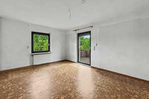 Kaufen und einziehen: Saniertes Einfamilienhaus in ruhiger Lage von Oppurg – Die vollständige Adresse der Immobilie erhältst du vom Anbieter., 7381 Oppurg – Vorschaubild 6