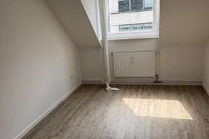 Teilmöbliert 3 Zimmer Besichtigung 27.08.2026 Termine via Link in Beschreibung – Hopfenstraße 2, 20359 Sankt Pauli, Hamburg – Vorschaubild 4