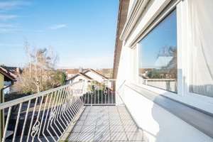 Lichtdurchflutet & Modernisiert: Großzügige 3,5-Zimmer-Dachgeschosswohnung mit Balkon – Die vollständige Adresse der Immobilie erhältst du vom Anbieter., 76189 Grünwinkel, Karlsruhe – Vorschaubild 12