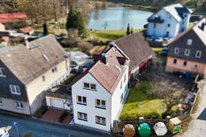 Vielseitiges Familienleben möglich
Großfamilie oder Generationenwohnen – Die vollständige Adresse der Immobilie erhältst du vom Anbieter., 7646 Trockenborn-Wolfersdorf – Vorschaubild 3