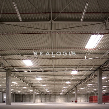 Gewerbeareal mit ca. 30.400 m² Hallenfläche zu vermieten