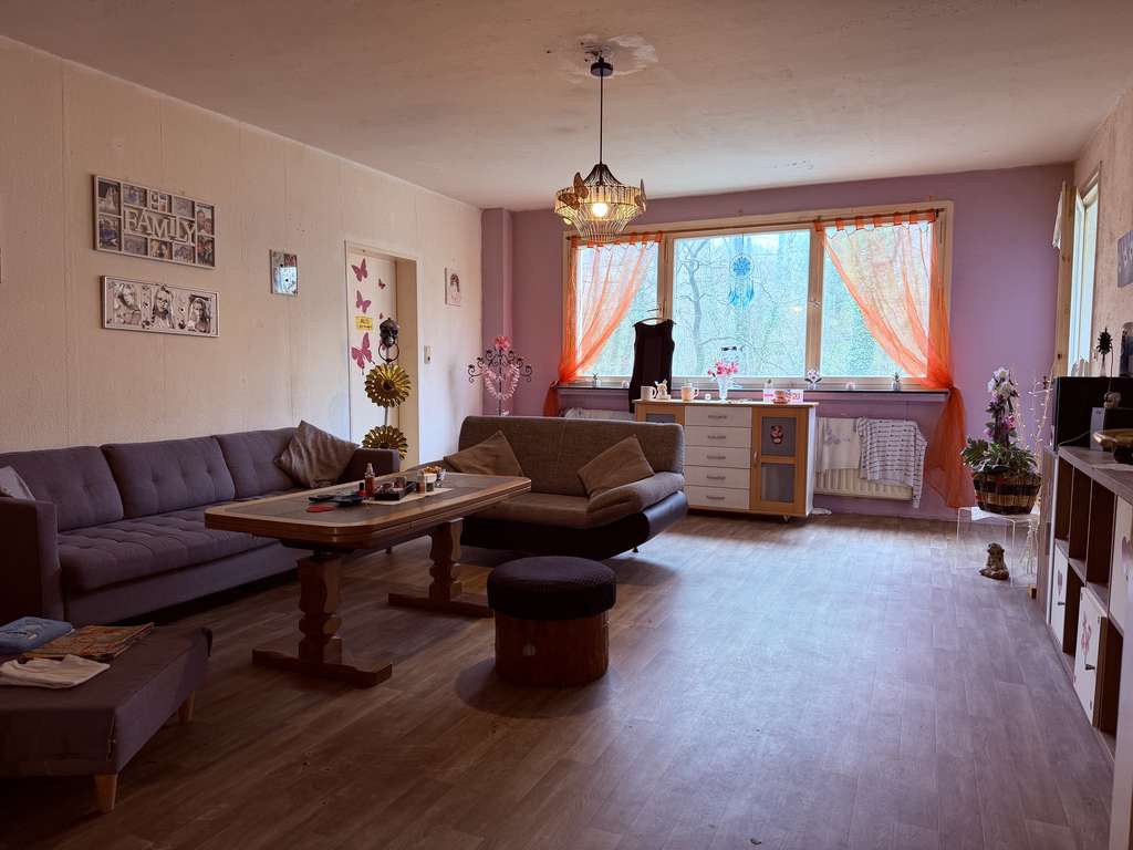 Immobilie in Bergisch Gladbach - Barrierefreie 4-Zimmer Kapitalanlage mit Aufzug & Stellplatz – ca. 5 % Rendite (19,9-fach) - Bild 0