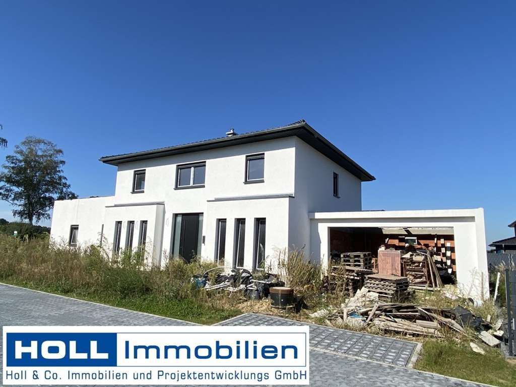Immobilie in Brome - *** Provisionsfrei *** - Großzügiges Wohnhaus mit Einliegerwohnung (nicht fertiggestellt) in Brome - Bild 0