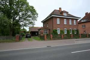 sanierte Stadtvilla, Einfamilienhaus, für die große Familie ! – Ludwigslust (Kreis) – Vorschaubild 1