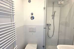 Kessenich , 2 Zimmer + große Küche !  Komplett saniert und bezugsbereit ! – Karthäuserplatz 13-15, 53129 Kessenich, Bonn – Vorschaubild 10