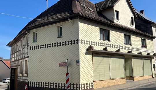 Bild von Ein- Zweifamilienhaus mit ehemaligem Ladenlokal in Windesheim zu verkaufen.