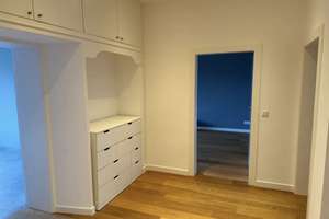 Helle Altbauwohnug in bester Lage  – Quirinstrasse 12, 40545 Oberkassel, Düsseldorf – Vorschaubild 6