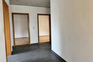 Moderne DG-Wohnung 98 qm, luftiges Wohnzimmer – Alsenplatz 3, 45138 Huttrop, Essen – Vorschaubild 23