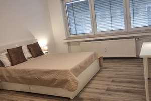 Schöne 3-Zimmer-Wohnung in Bonn Zentrum – Die vollständige Adresse der Immobilie erhältst du vom Anbieter., 53111 Bonn-Zentrum, Bonn – Vorschaubild 8