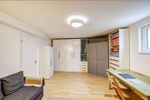 Möbliert: Schöne Doppelhaushälfte mit Garten, hell und freundlich  – Die vollständige Adresse der Immobilie erhältst du vom Anbieter., 80995 Feldmoching, München – Vorschaubild 21
