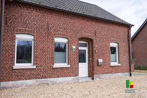 Bezahlbarer Wohnraum in Brüggen: Das funktionelle Einfamilienhaus. Ansehen! – Viersen (Kreis) – Vorschaubild 3