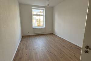 Frisch renovierte helle Dreiraumwohnung mit EBK und Keller – Arndtstraße 2, 39108 Stadtfeld Ost, Magdeburg – Vorschaubild 7