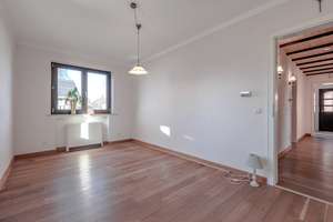 Klein auf dem Papier, groß im Wohngefühl – Einfamilienhaus mit zusätzlichem Dachstudio *provisionsfr – Die vollständige Adresse der Immobilie erhältst du vom Anbieter., 53773 Hennef (Sieg) – Vorschaubild 14