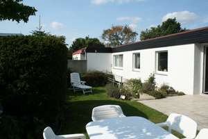 Großer Bungalow in ruhiger zentraler Lage in Hannover-Ricklingen mit integrierter hoher Garage. – Die vollständige Adresse der Immobilie erhältst du vom Anbieter., 30459 Ricklingen (Ortsteil), Hannover – Vorschaubild 7