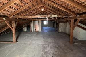 Großzügiger Bungalow mit Traumgrundstück, Dreifachgarage in Markt Eichendorf - provisionsfrei – Die vollständige Adresse der Immobilie erhältst du vom Anbieter., 94428 Eichendorf – Vorschaubild 30