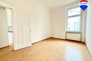 Bezugsfertige, moderne 2-Zimmer-Wohnung mit Balkon & Fahrstuhl  in Berlin Spandau