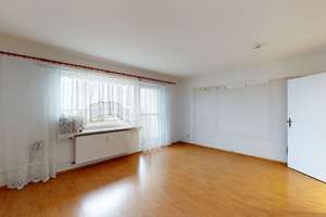 Bezugsfreie 2,5-Zimmer-Wohnung mit sonniger Loggia, Aufzug und Tiefgarage – Die vollständige Adresse der Immobilie erhältst du vom Anbieter., 13591 Staaken, Berlin – Vorschaubild 6