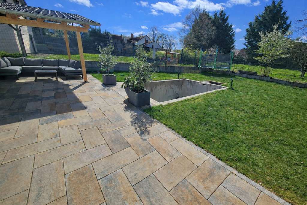 Immobilie in Ebertsheim - Kernsaniertes EFH (2025/26) mit Garten, Pool & Nebengebäude in ruhiger und idyllischer Lage - Bild 3