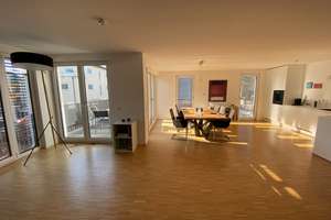 RARITÄT - traumhafte 4 Zimmerwohnung mit Garten in Top Lage – Die vollständige Adresse der Immobilie erhältst du vom Anbieter., 81545 Harlaching, München – Vorschaubild 2