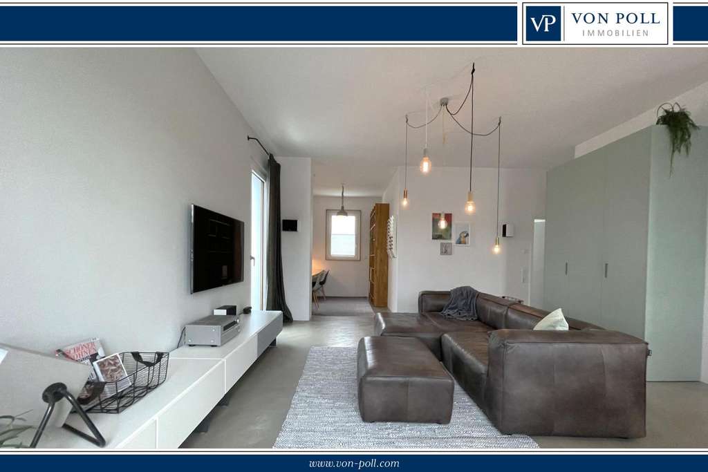 Exklusives Vier-Zimmer-Penthouse mit Designerküche und Lift