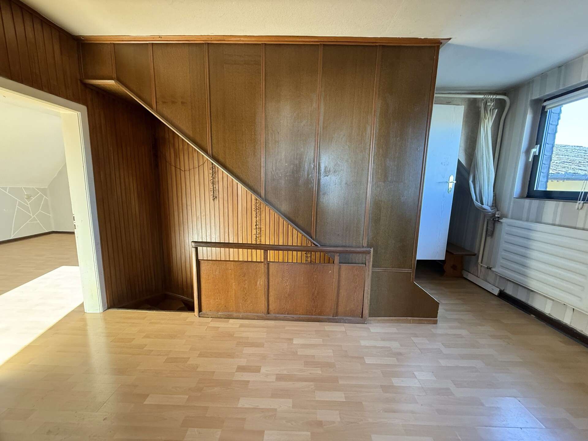 Immobilie in Gehlert - Einfamilienhaus mit großem Nebengebäude – großzügiges Grundstück inklusive! - Bild 9