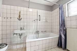 Kleiner Bungalow – großes Potenzial – Die vollständige Adresse der Immobilie erhältst du vom Anbieter., 22457 Schnelsen, Hamburg – Vorschaubild 6