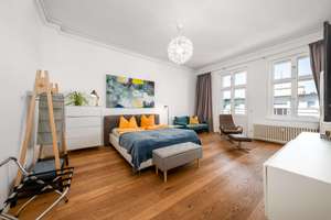 Voll möbliertes City-Apartment in modernisiertem Altbau - 4. OG mit Balkon & Fahrstuhl – Die vollständige Adresse der Immobilie erhältst du vom Anbieter., 10717 Wilmersdorf, Berlin – Vorschaubild 2