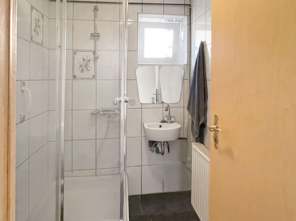 Badezimmer Anliegerwohnung