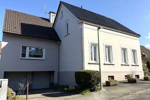 ++ Wohntraum für die ganze Familie: Großzügiges Zweifamilienhaus in Bestlage der Südstadt ++ – Die vollständige Adresse der Immobilie erhältst du vom Anbieter., 42651 Solingen-Mitte, Solingen – Vorschaubild 5