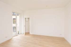 Ein Schmuckstück: stillvoll und frisch sanierte Altbauwohnung mit Balkon und Garten-provisionsfrei – Die vollständige Adresse der Immobilie erhältst du vom Anbieter., 50939 Klettenberg, Köln – Vorschaubild 17