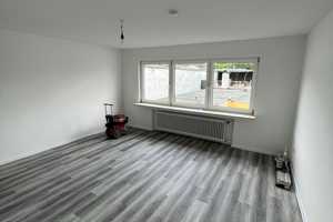 Frisch sanierte 1-Zimmer-Studentenwohnung Köln Rath – Köln – Vorschaubild 1